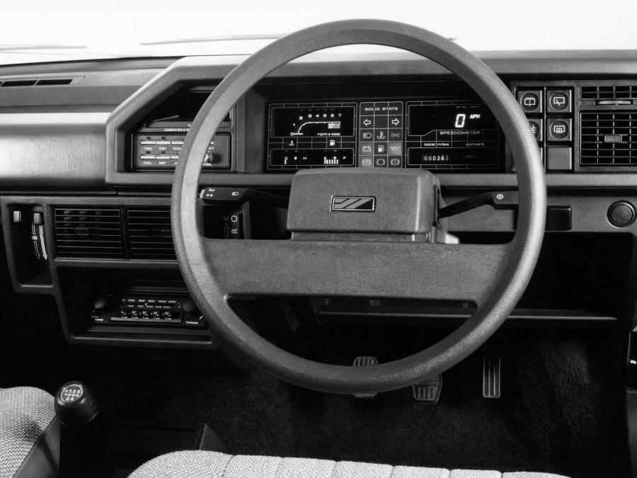Панель приборов Austin Maestro 1983 года  (фото 9 из 9)